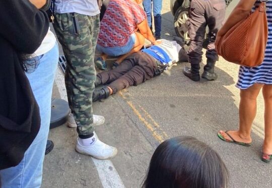 URGENTE : Policial sofre acidente ao perseguir criminoso no centro da cidade