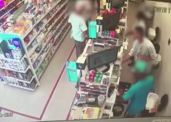 Dupla assalta comércios por 3 dias seguidos em Campos