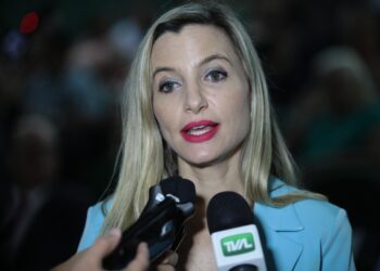 Juíza impede menina de 11 anos estuprada de fazer aborto em SC