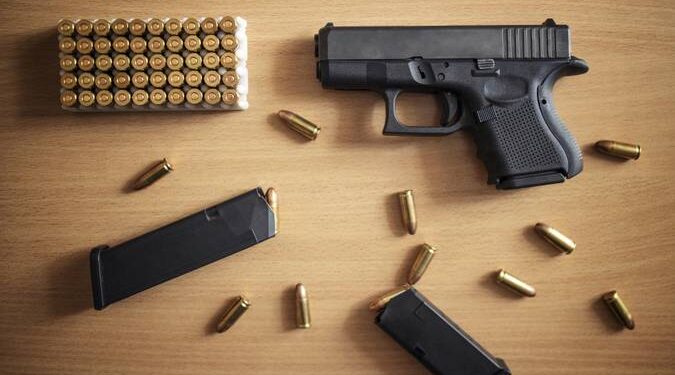 Homens que ostentavam armas são presos São Francisco de Itabapoana