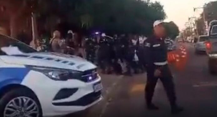 Confusão entre PM e Guardas durante fiscalização