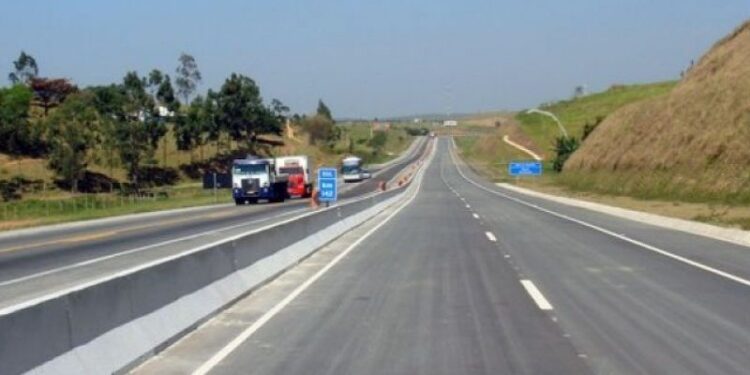 Auxílio Caminhoneiro começa a ser pago em 9 de agosto