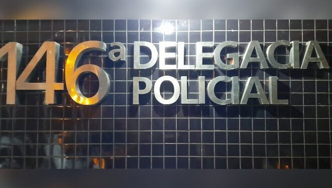 Dupla é flagrada furtando shopping em Campos