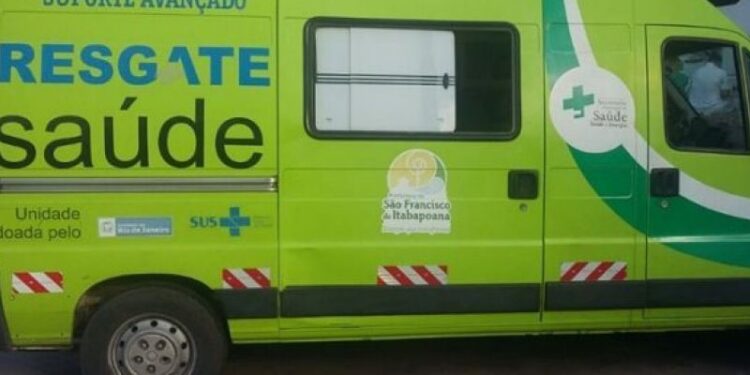 Homem fica gravemente ferido em colisão na RJ 196