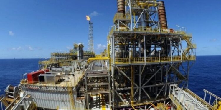 Petrobras coloca em operação novo poço do pré-sal