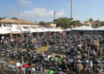 Búzios recebe encontro internacional de motociclistas