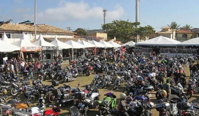 Búzios recebe encontro internacional de motociclistas