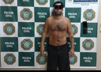 Homem é preso após estuprar e manter jovem em cárcere privado em Araruama