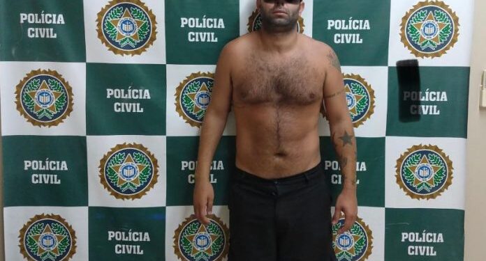 Homem é preso após estuprar e manter jovem em cárcere privado em Araruama