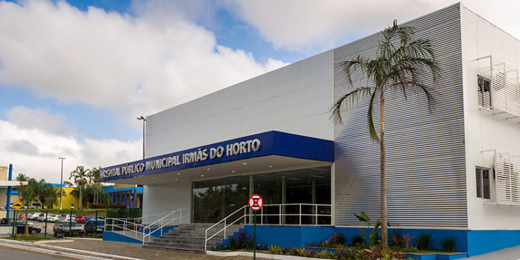 Mulher é baleada no bairro Lagomar, em Macaé 