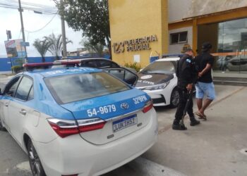Homem procurado por homicídio no Espírito Santo é preso em Macaé