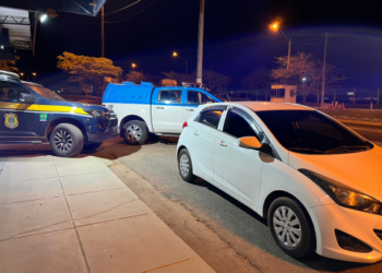 PRF recupera em Campos veículo roubado em São Gonçalo