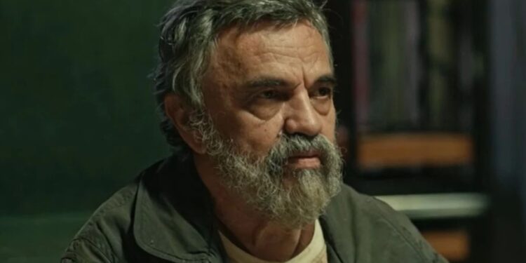 Investigado por pedofilia, ator José Dumont deixa a cadeia no dia das crianças