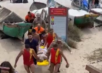 Professor morre após quebrar o pescoço durante mergulho em Arraial do Cabo