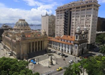 Veja alguns nomes eleitos à Deputado Estadual do Rio de Janeiro