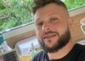 Homem é assassinado dentro de casa e suspeito é o ex-marido da esposa