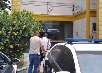 Bombeiro é preso pescando depois de agredir a companheira na região