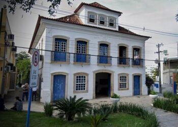 MPRJ obtém decisão que determina sequestro de bens de ex-prefeito de Itaboraí, que recebeu mansão como propina