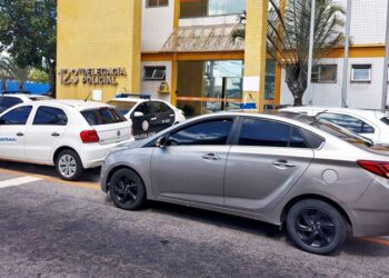 Detran apreende veículo clonado em Macaé