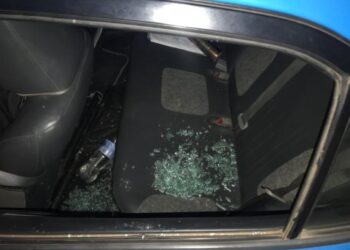 Preso por agredir mulher quebra janela da viatura da PM