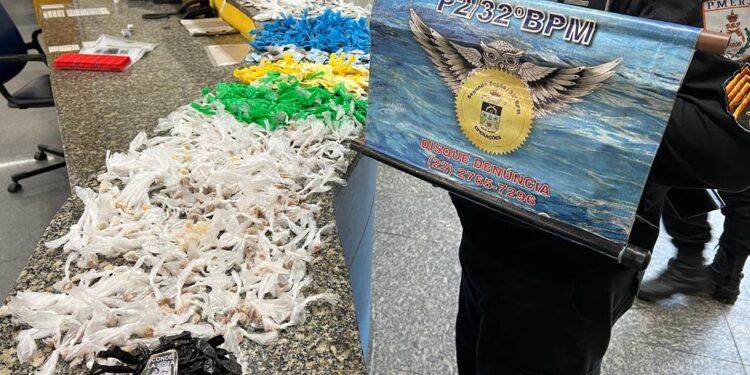 Cocaína, maconha e crack são apreendidos na manhã desta segunda-feira (28)&nbsp;