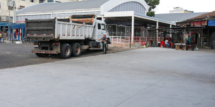 Prefeitura inicia projeto de revitalização no entorno do Mercado Municipal