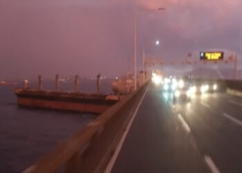 Navio que colidiu com a Ponte Rio-Niterói estava ancorado há 6 anos