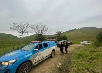 Casal é resgatado pela PM após sequestro em São Pedro da Aldeia