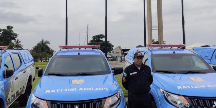 32º BPM recebe viatura semiblindada