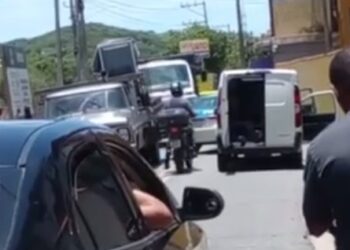 Casal é resgatado após sequestro nesta quarta-feira (14)