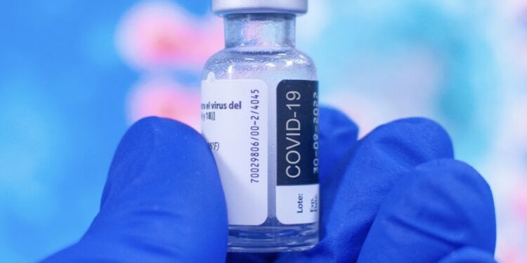 Brasil recebe Lote 1 da vacina bivalente da Pfizer