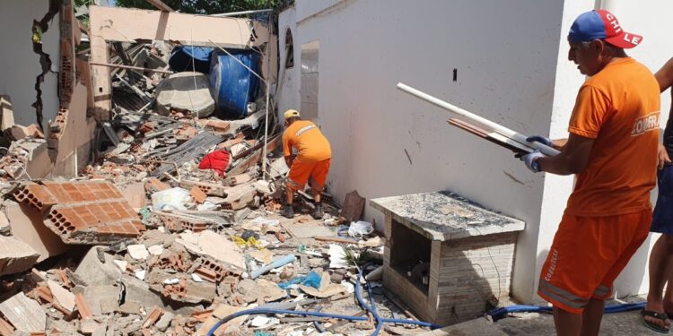 Mais uma residência é desocupada após explosão de gás em Cabo Frio