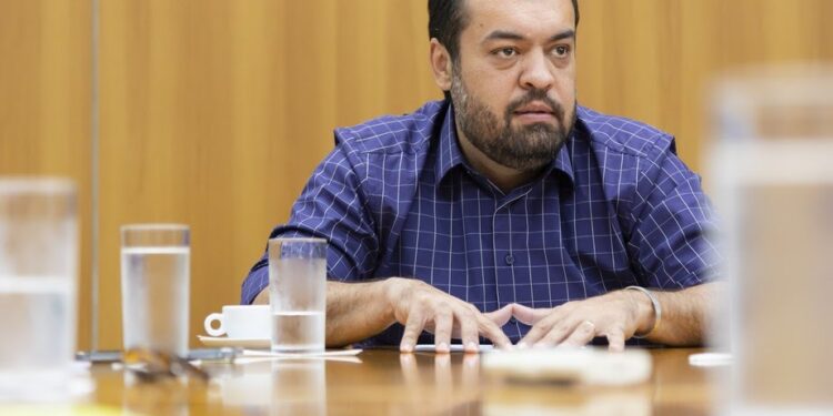 Ministério Público pede cassação da chapa de Cláudio Castro