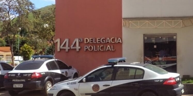 Pais são presos após morte de bebê de quatro meses