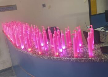 Homem é preso transportando frascos de lança perfume na mochila