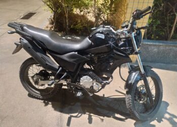 PM apreende moto e dois homens são presos por receptação