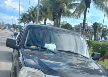 Homem é preso por embriaguez, desacato e ameaça à policiais, em Rio das Ostras