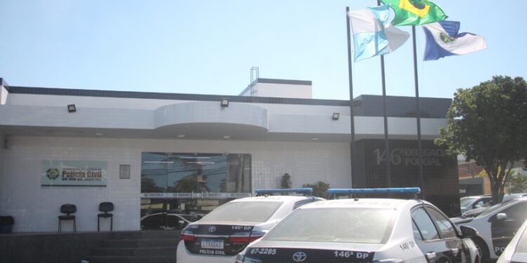 Homem assassinado a tiros em Campos