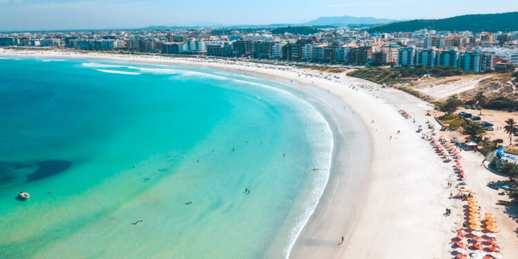 Tremor e estrondo são registrados por moradores na Região dos Lagos