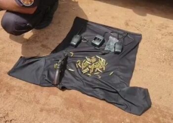 Homem preso com revólver e munições em SFI