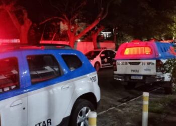 Bandidos invadem casa e rendem casal em Cabo Frio