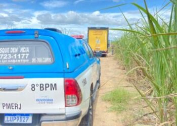 Assaltantes armados roubam carga de bebidas avaliada em R$ 9mil, em Campos