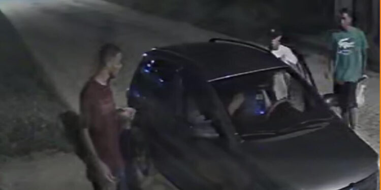 Após frequentes assaltos, moradores afirmam: “estamos abandonados à mercê de bandidos”