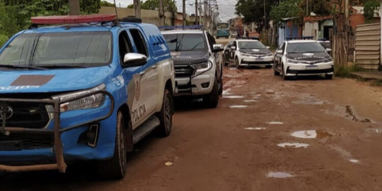 Polícias Civil e Militar realizam operação em comunidades