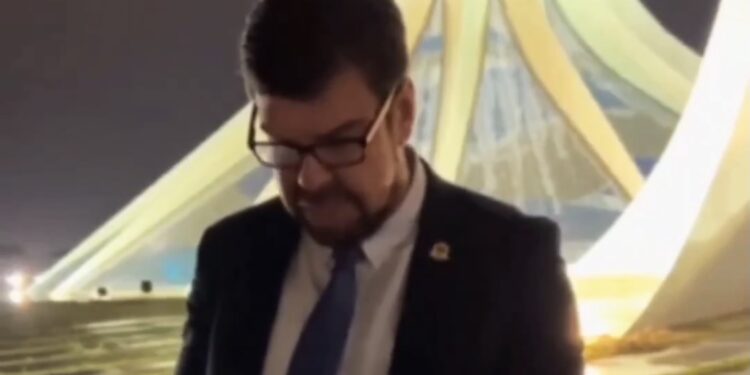 Prefeito vai a Brasília tratar de pautas importantes para Macaé