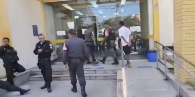 Dono de barraca é preso por cobrança irregular dos flanelinhas