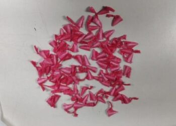 Homem é preso com drogas no Morro do Limão, em Cabo Frio