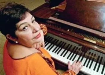 Morre Sueli Costa, grande artista da MPB