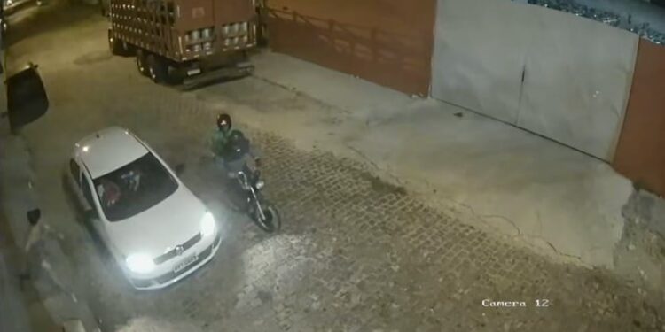 Grávida de 8 meses é morta a tiros e sua mãe baleada no Norte Fluminense