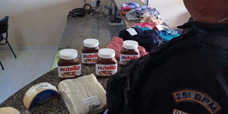 Mulher é presa após furtar produtos em diversos comércios